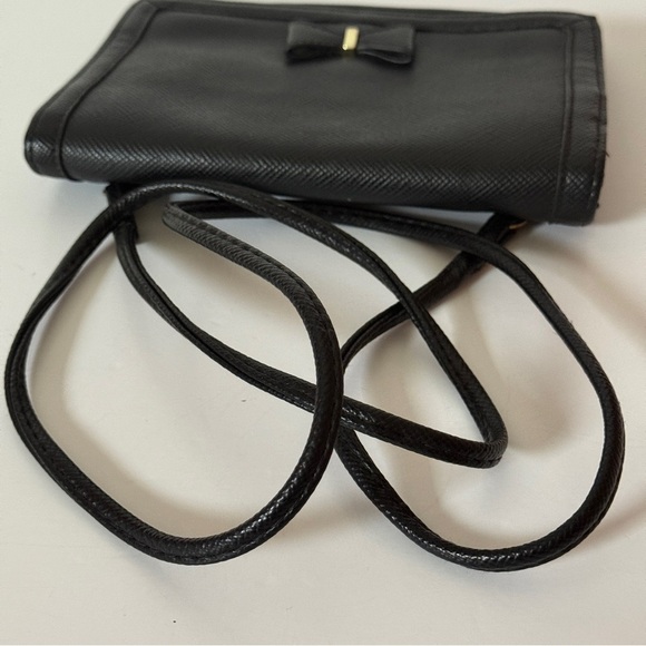 Elegant Black Bow Accent Bag Crossbody - Picture 6 of 11